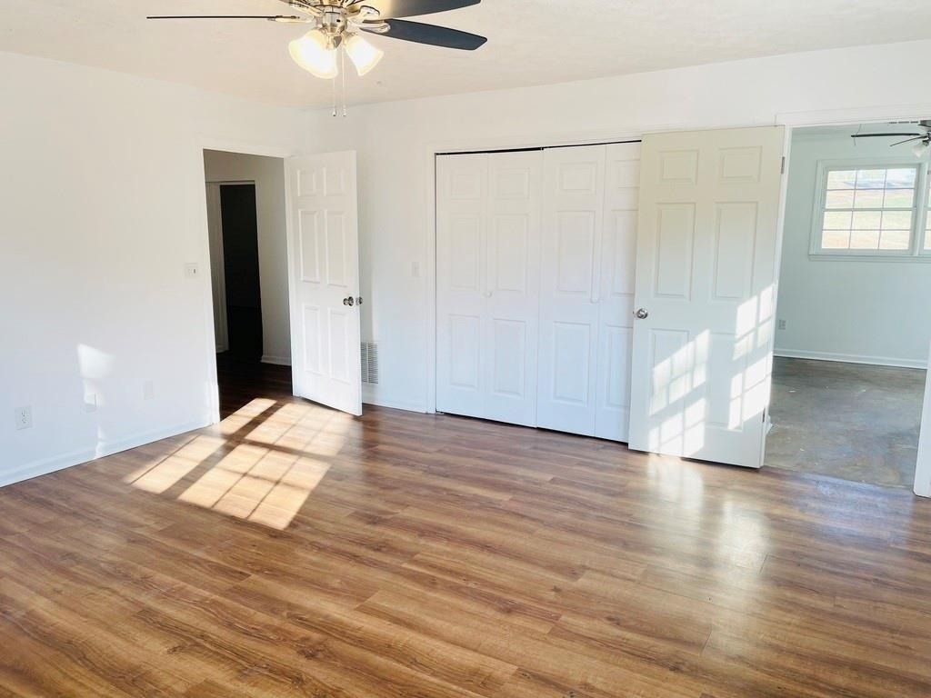 1033 Highway 155 N - Photo 8
