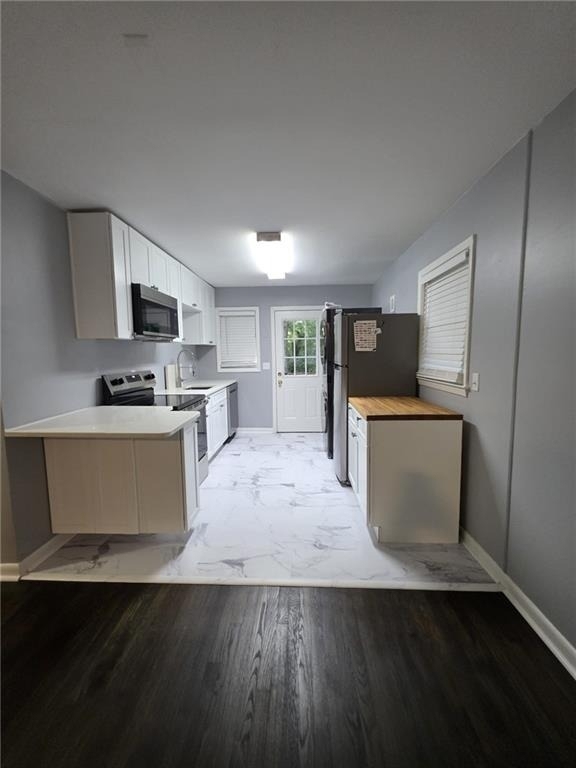 851 Rowland Street - Photo 2