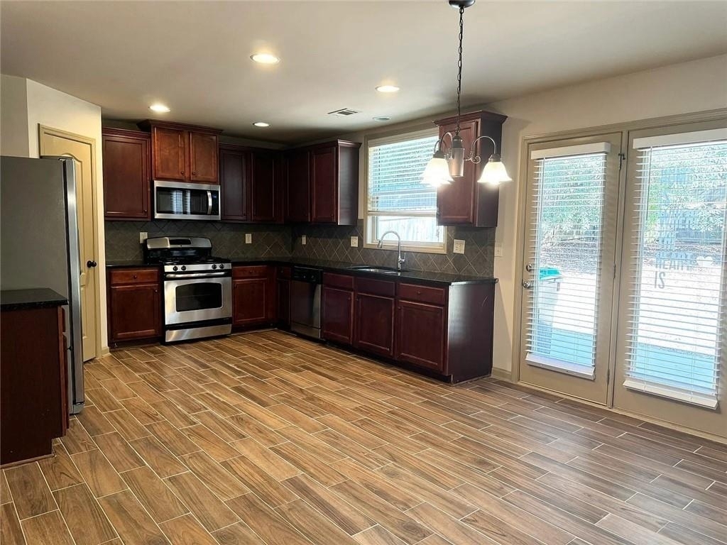 3238 Sag Harbor Court - Photo 15