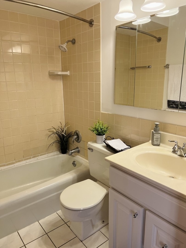 205 W Miner Street - Photo 7