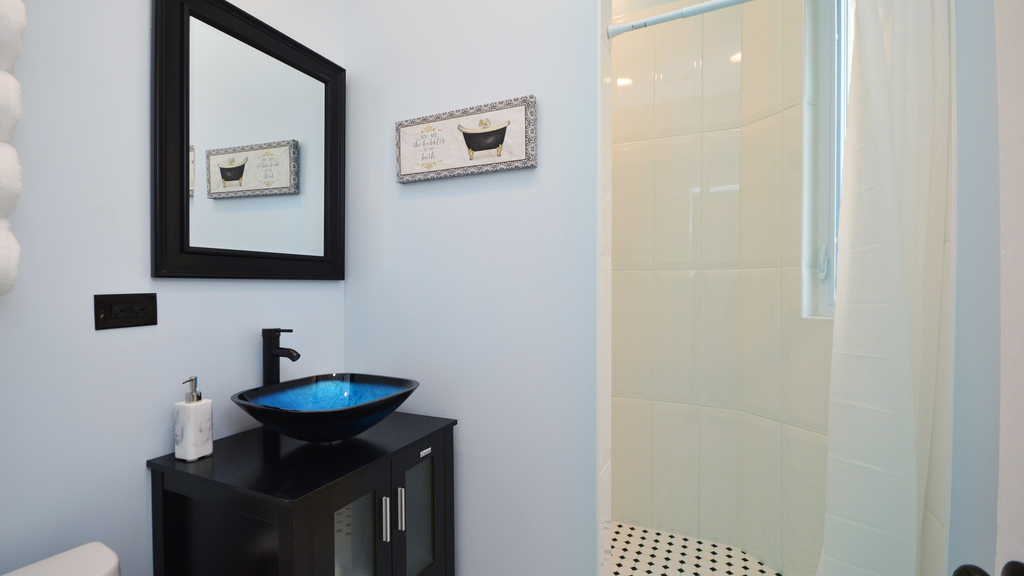 2904 W Diversey Avenue - Photo 15