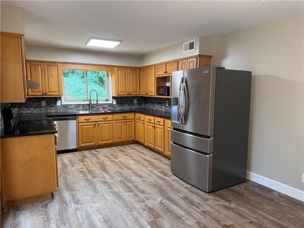 145 Starboard Point - Photo 11