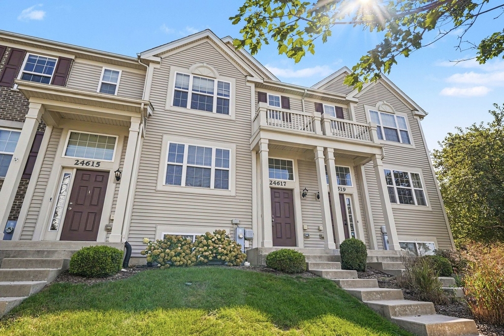 24617 Patriot Square Drive S - Photo 0