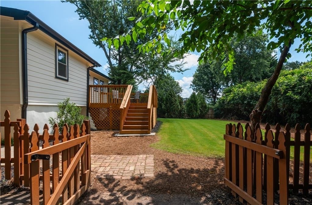 1129 Sanders Avenue Se - Photo 40