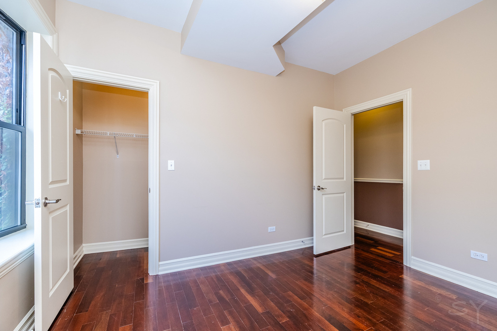 1367 E 64th Street - Photo 17