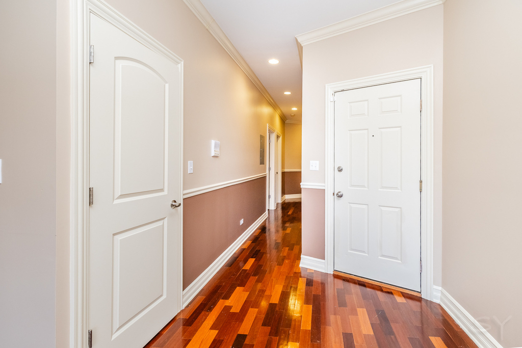 1367 E 64th Street - Photo 10