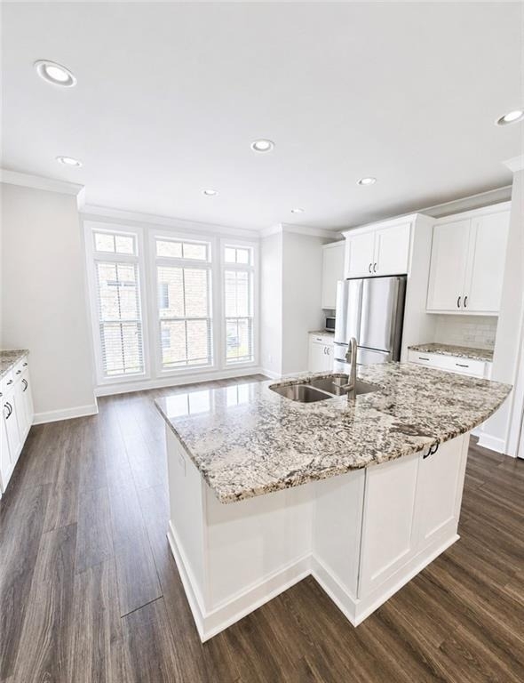 6596 Marlowe Glen Way - Photo 5