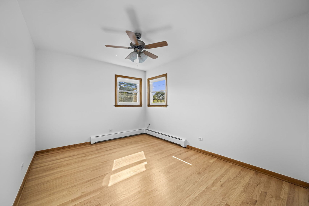 5421 W Windsor Avenue - Photo 13