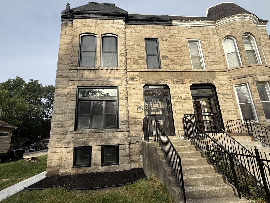 7626 S Normal Avenue - Photo 0