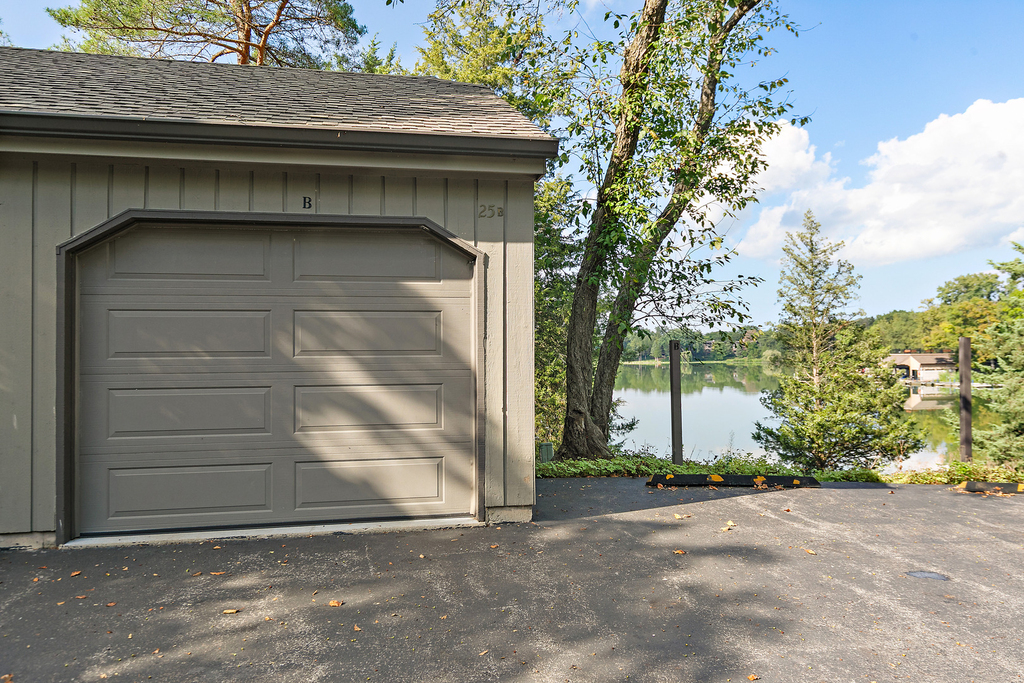 25 Shoreline Road - Photo 17