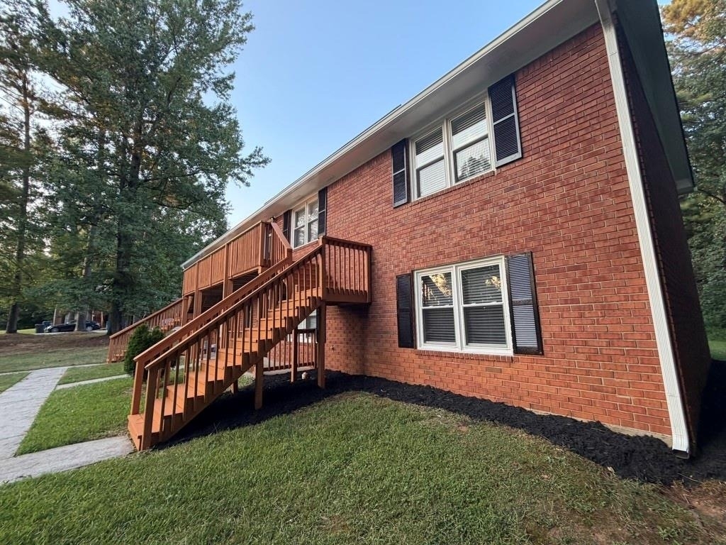 1988 Patterson Court - Photo 4