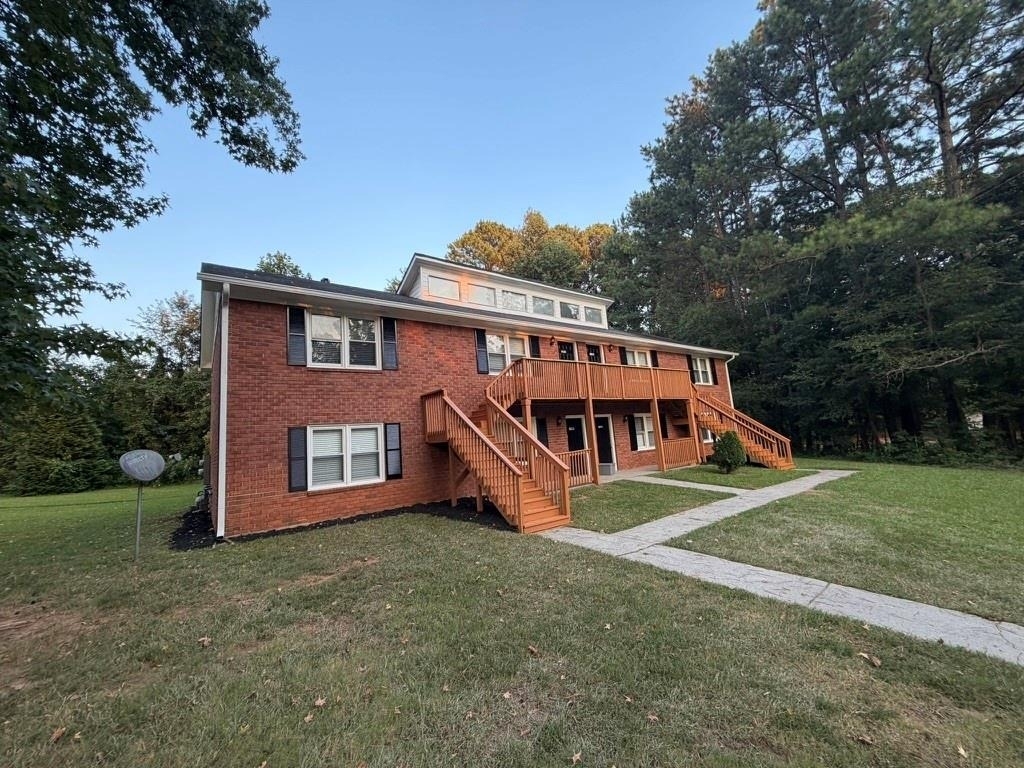 1988 Patterson Court - Photo 5