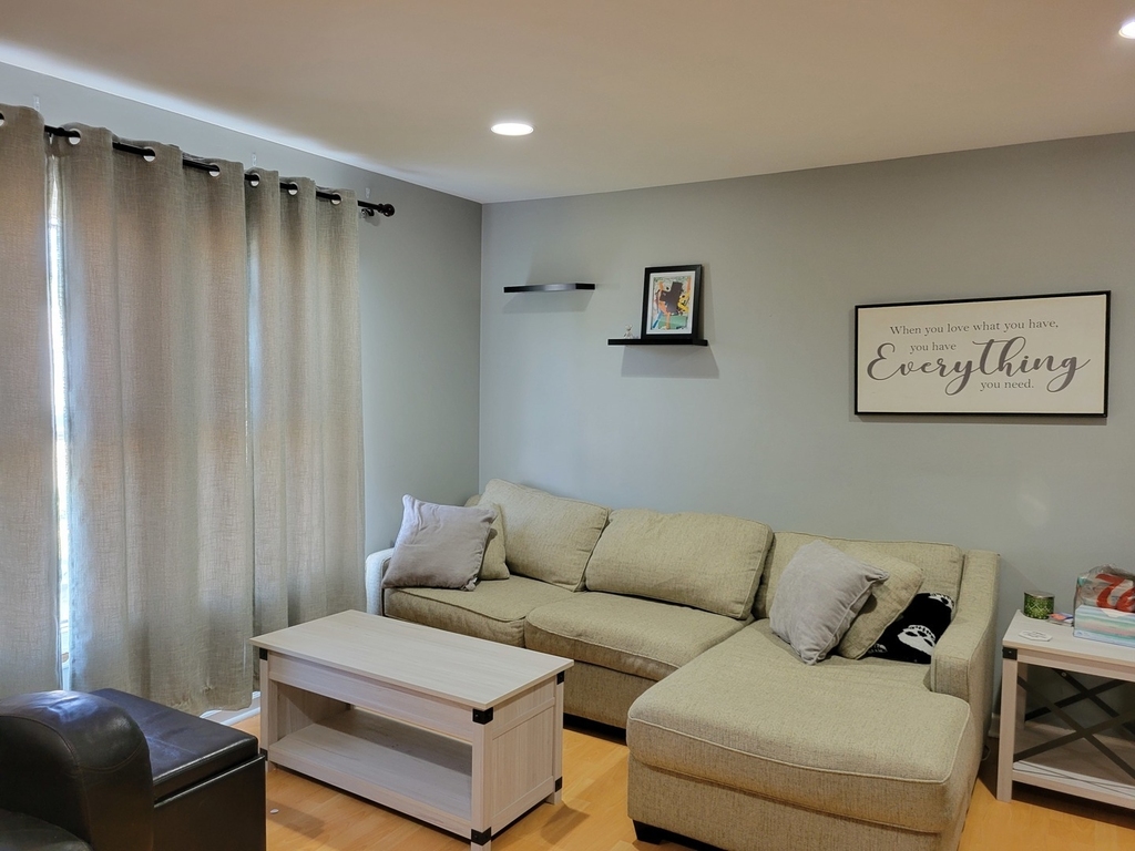 1108 Hampton Harbor - Photo 2