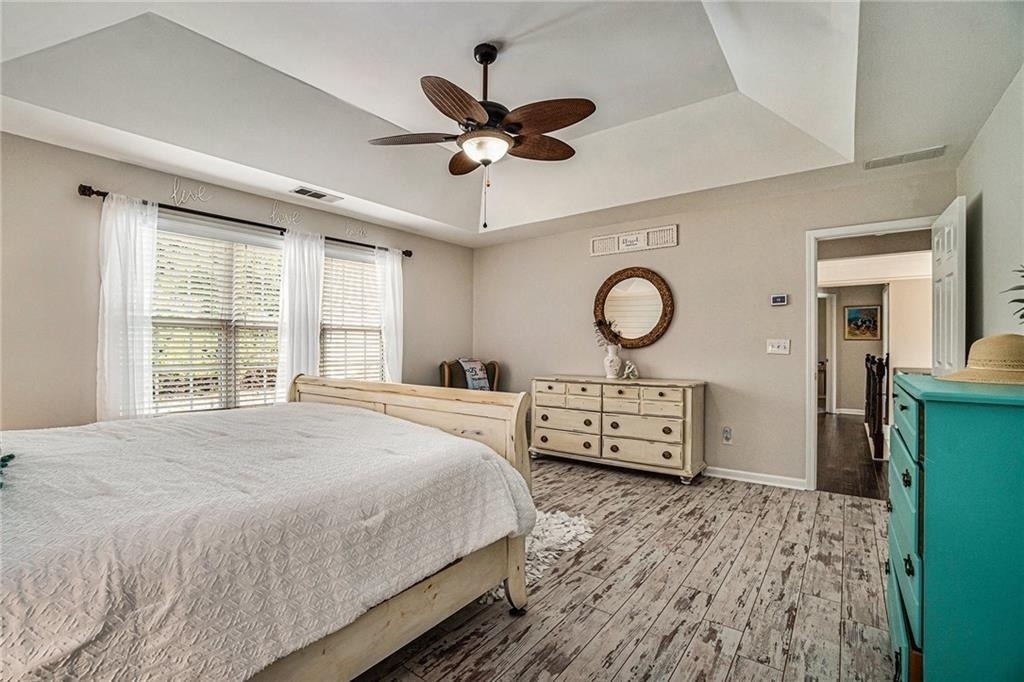 317 Andridge Court - Photo 10