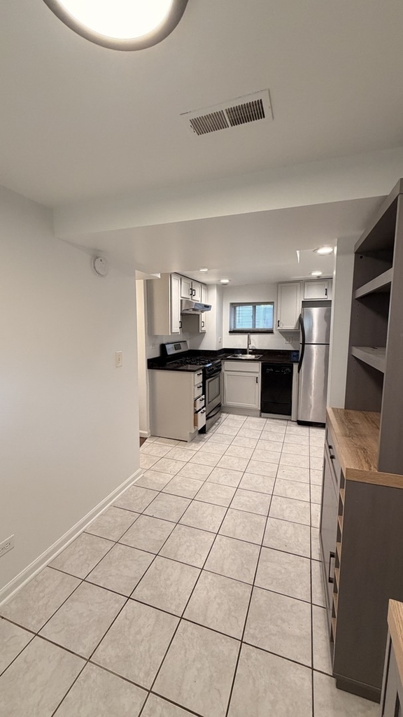 1025 Hannah Avenue - Photo 5