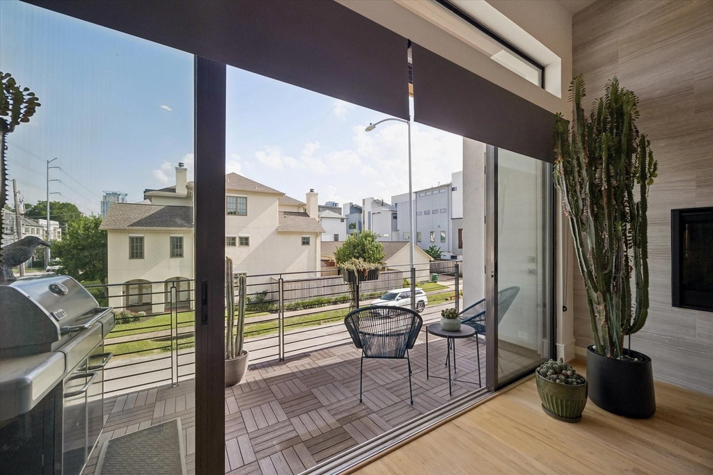 613 Jackson Hill Street - Photo 14