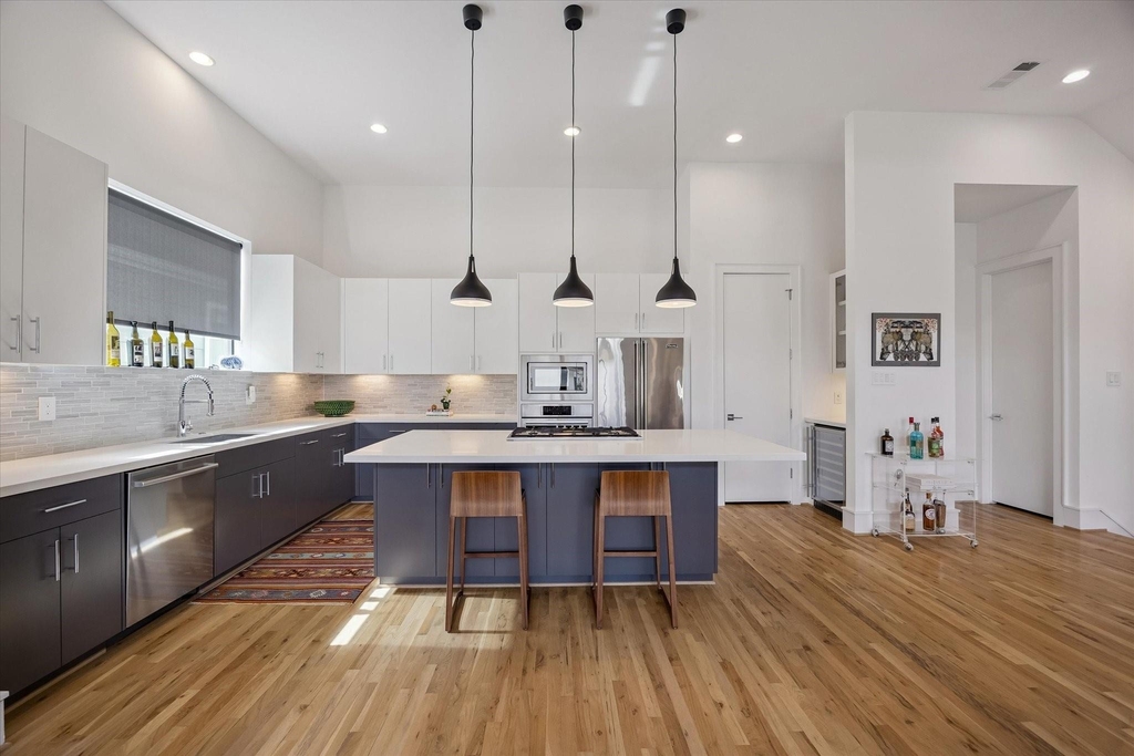 613 Jackson Hill Street - Photo 10