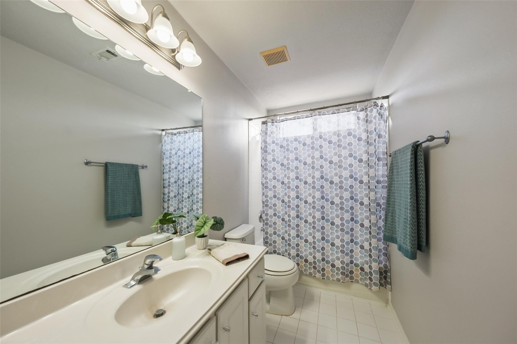 2351 Summit Way - Photo 19