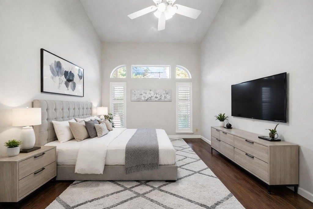 2351 Summit Way - Photo 11