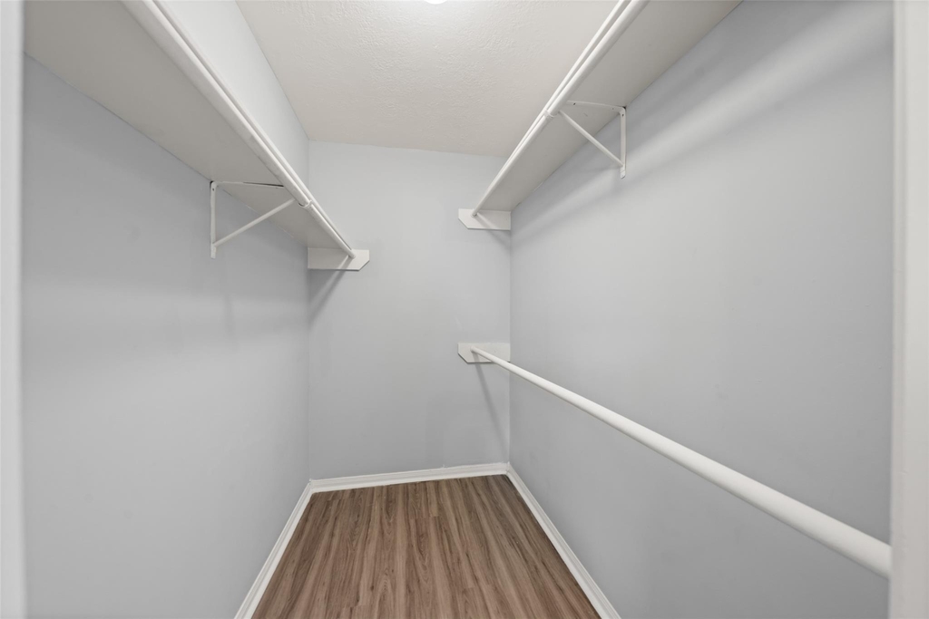 1727 Hazelwood Street - Photo 22