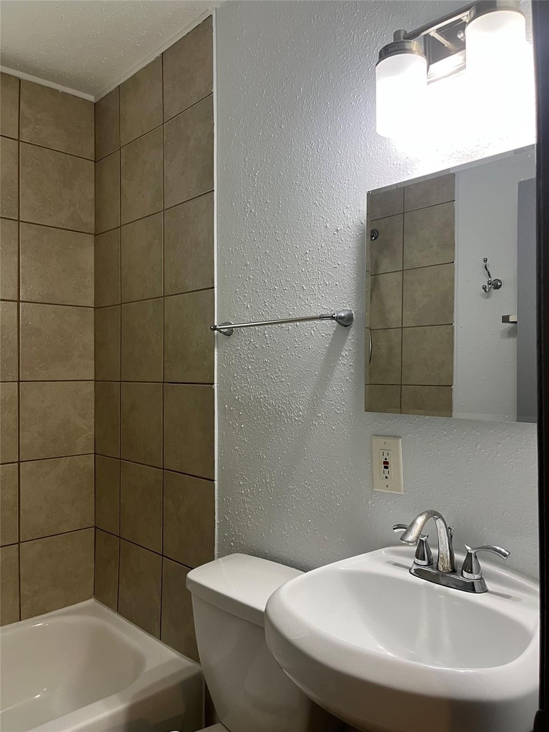 4010 Feagan Street - Photo 4