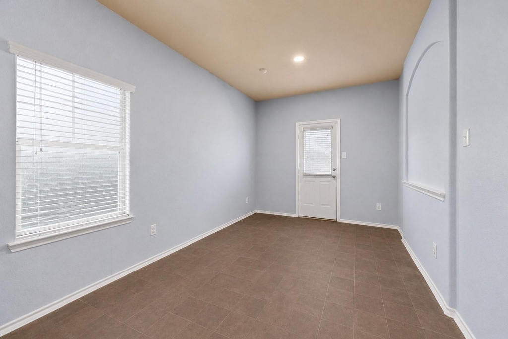 19726 Ashley Terrace Lane - Photo 14