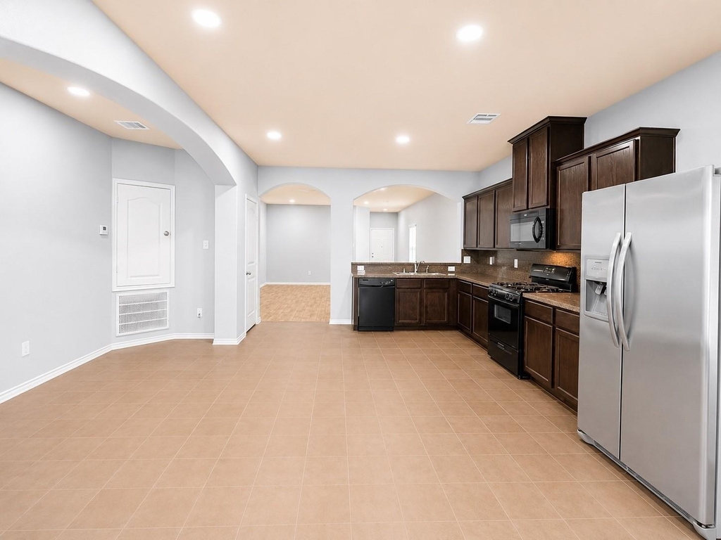 19726 Ashley Terrace Lane - Photo 10