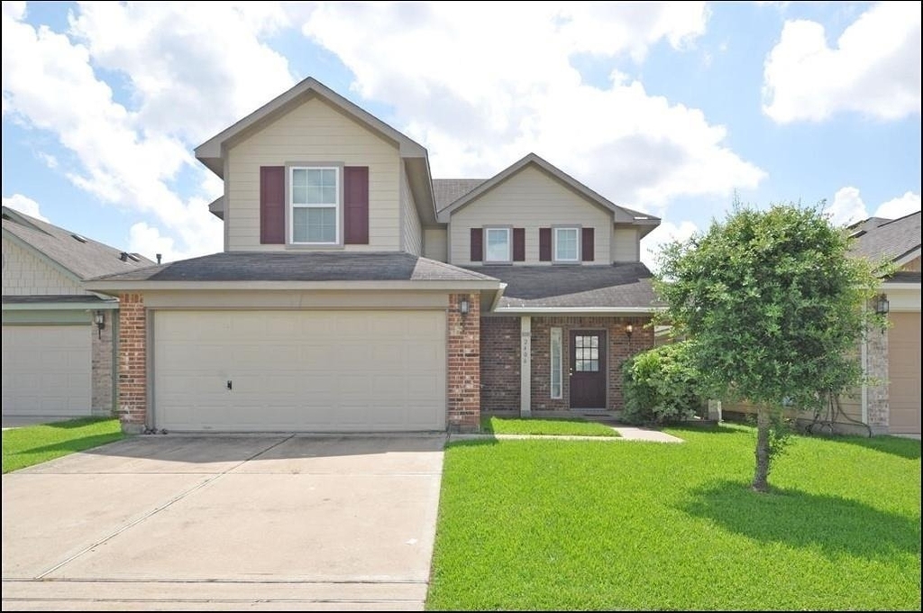 2406 Padgett Court - Photo 0