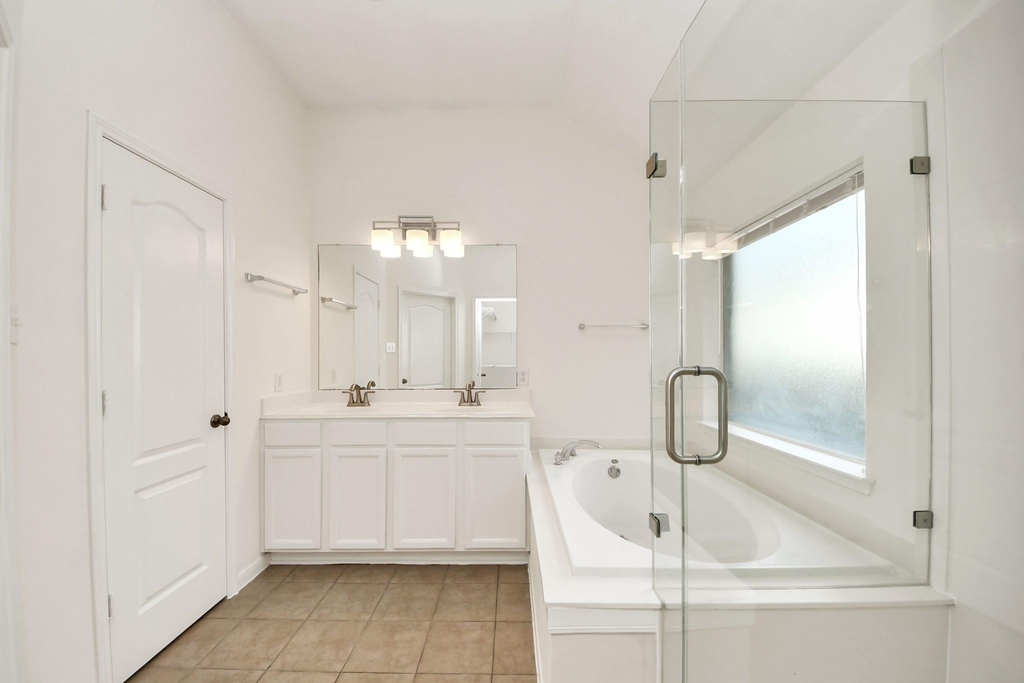 19122 Mission Manor Lane - Photo 17