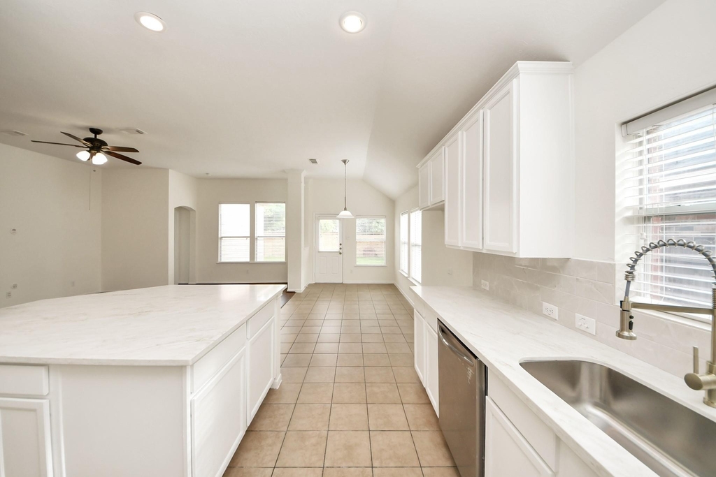 19122 Mission Manor Lane - Photo 5
