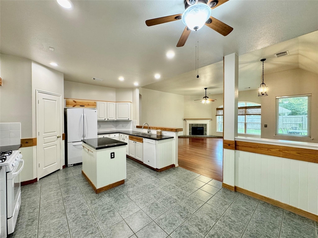 42 Tranquil Glade Place - Photo 13