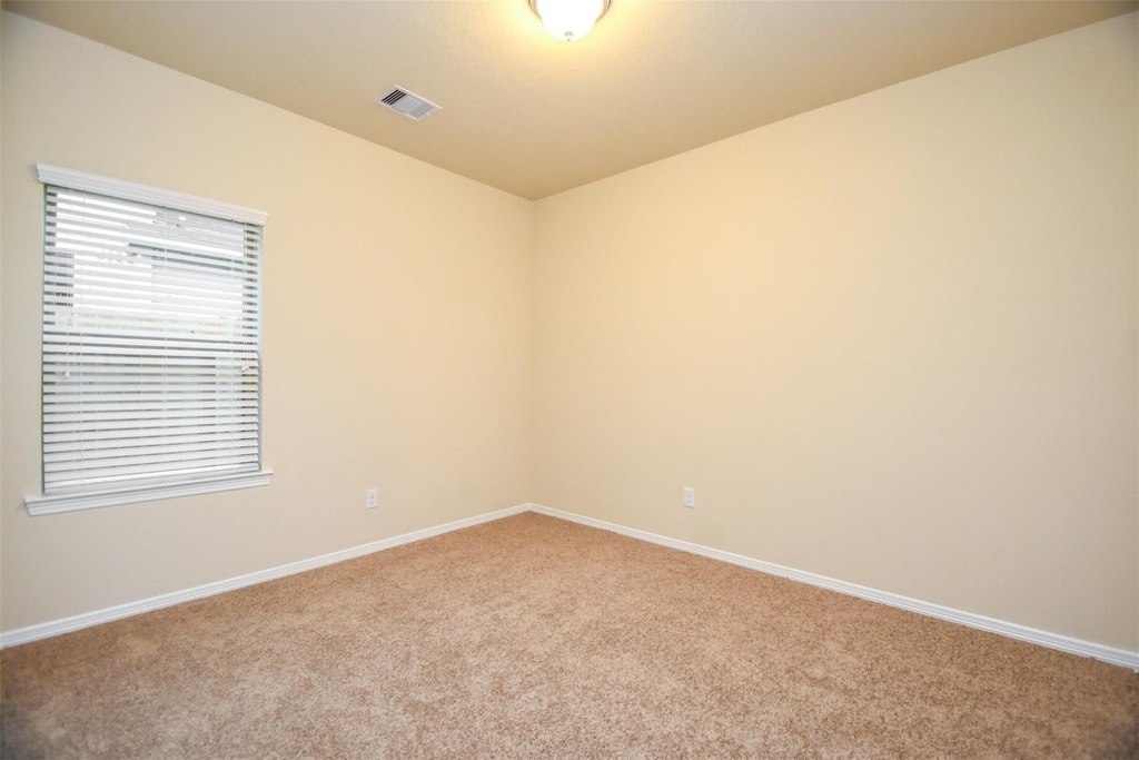 2431 Concord Terrace - Photo 29