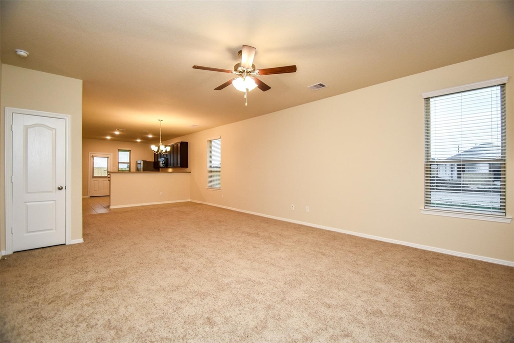 2431 Concord Terrace - Photo 9