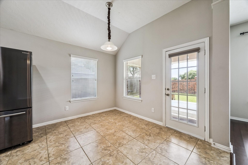 2821 Chinaberry Park Lane - Photo 7