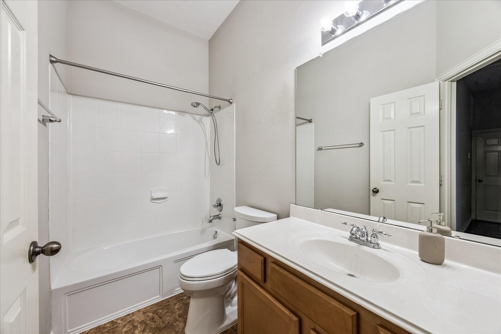 2821 Chinaberry Park Lane - Photo 14