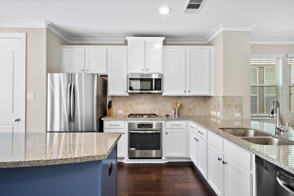 1510 Brayson Oaks Place - Photo 14