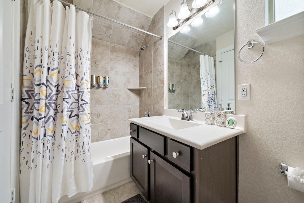 1510 Brayson Oaks Place - Photo 23