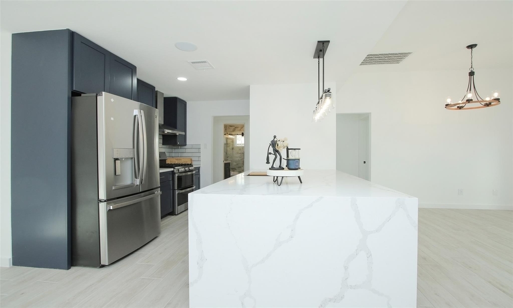 8518 Furlong Lane - Photo 13