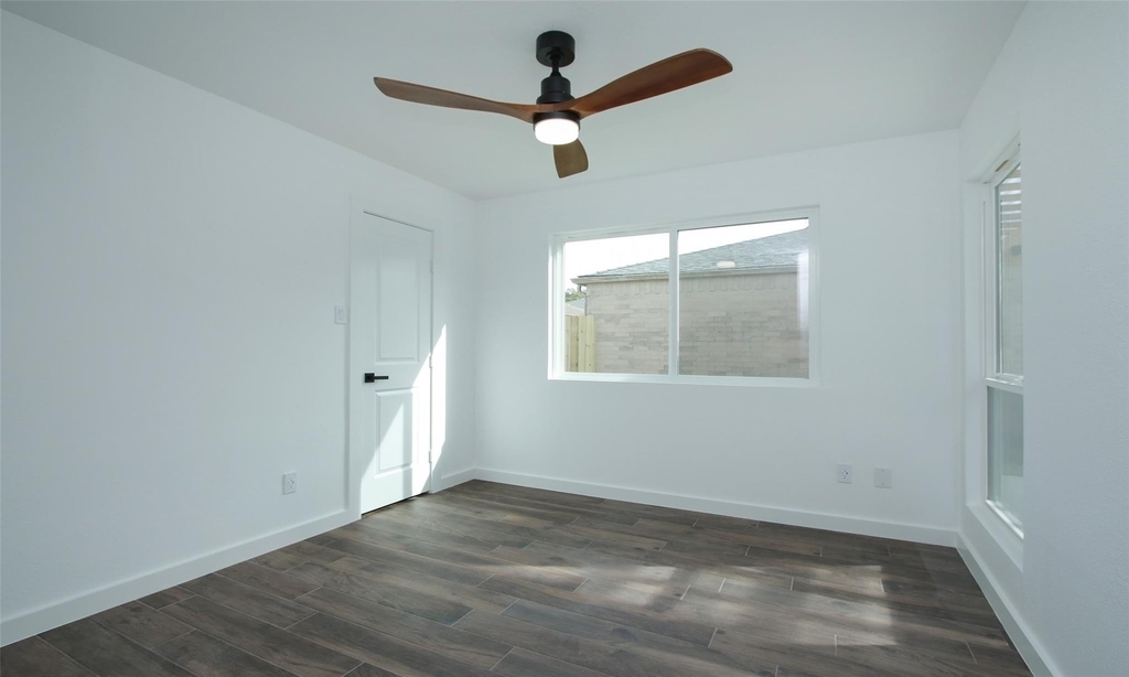 8518 Furlong Lane - Photo 26