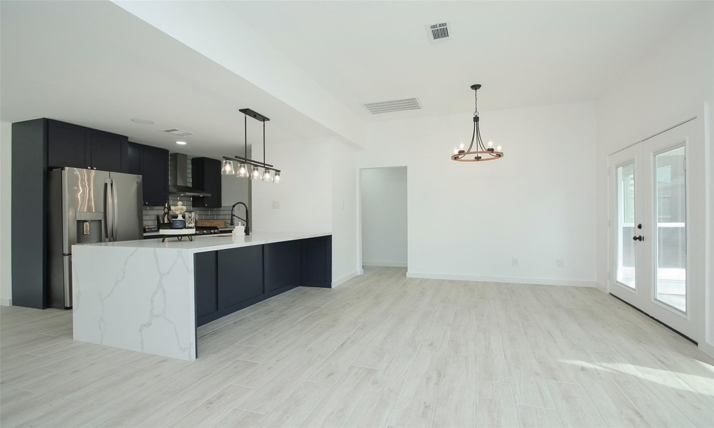 8518 Furlong Lane - Photo 9