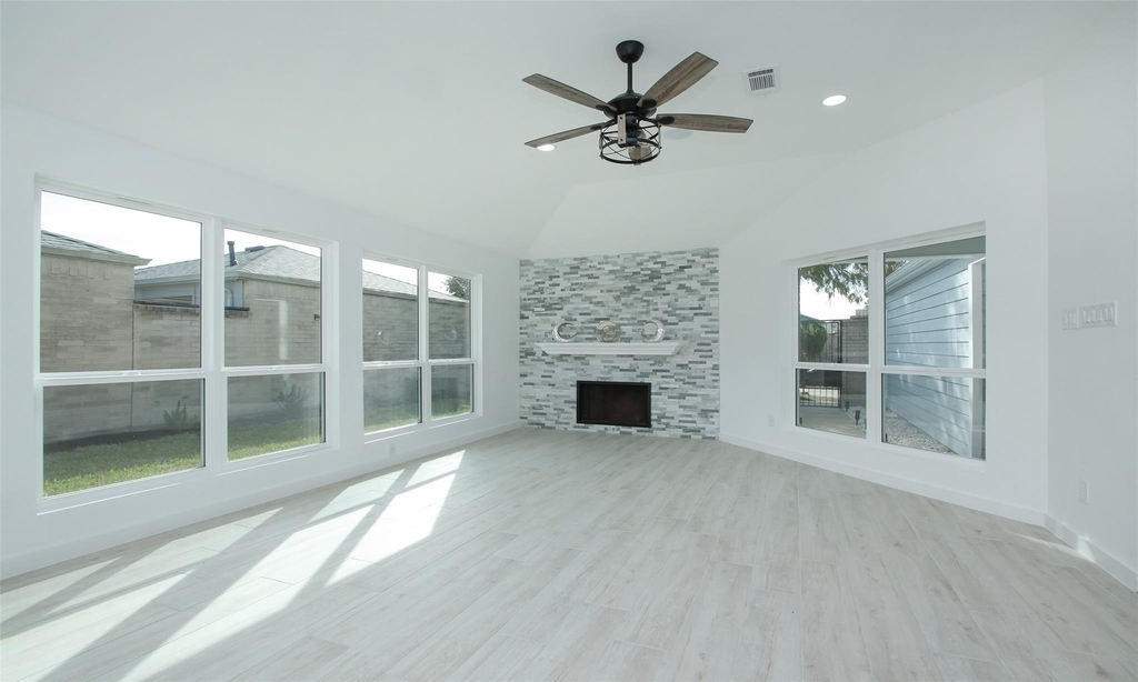 8518 Furlong Lane - Photo 7