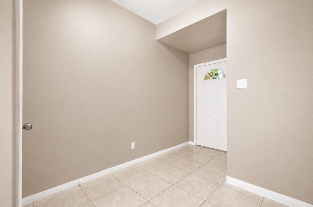 172 Binnacle Court - Photo 6