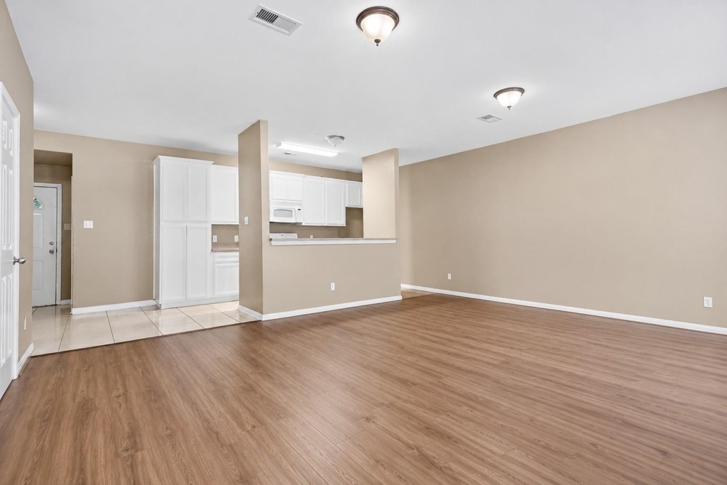 172 Binnacle Court - Photo 10