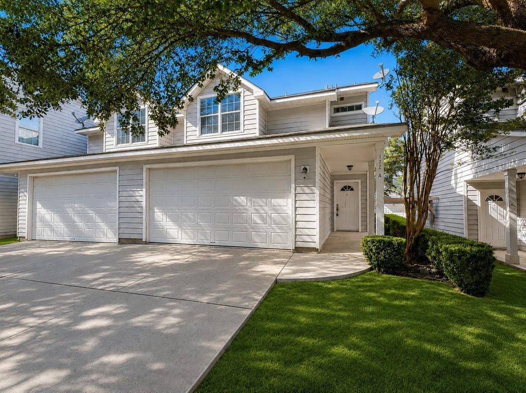 172 Binnacle Court - Photo 1