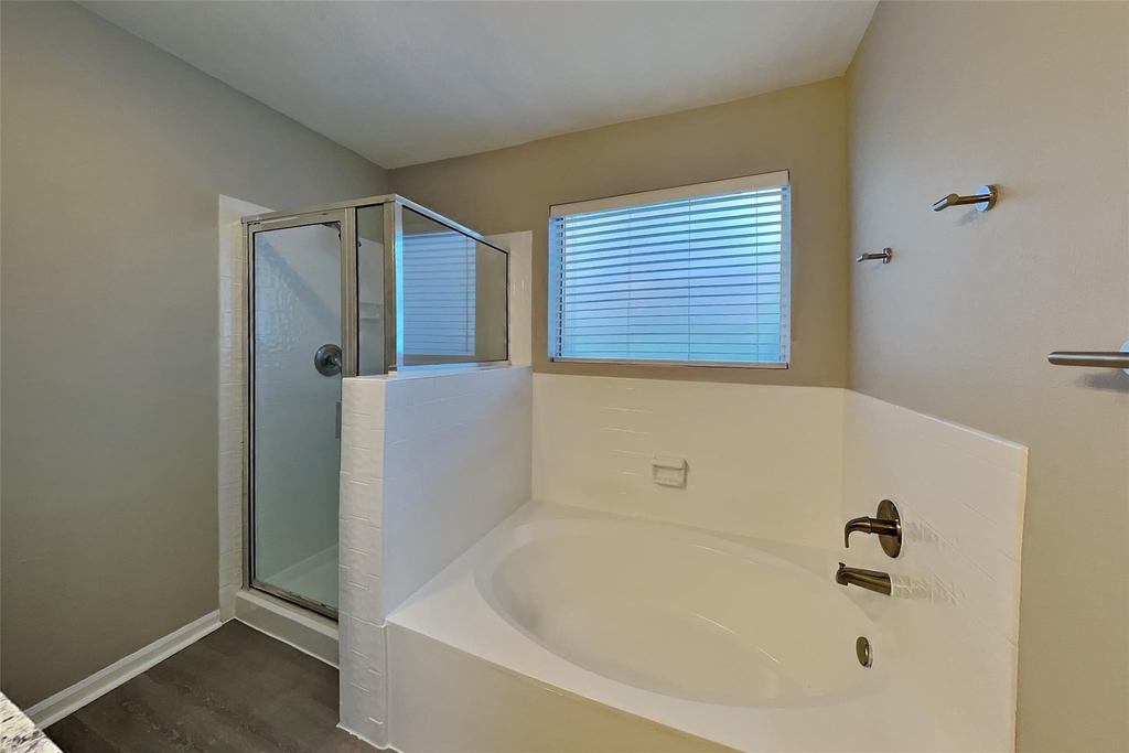 3418 Creek Manor Drive - Photo 10