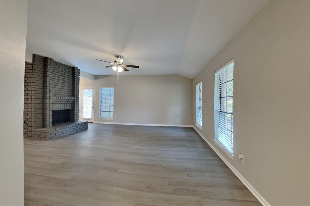 3418 Creek Manor Drive - Photo 3