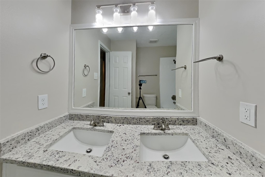16902 Canyon Ridge Court - Photo 16