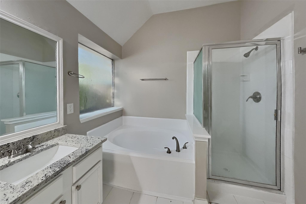16902 Canyon Ridge Court - Photo 11