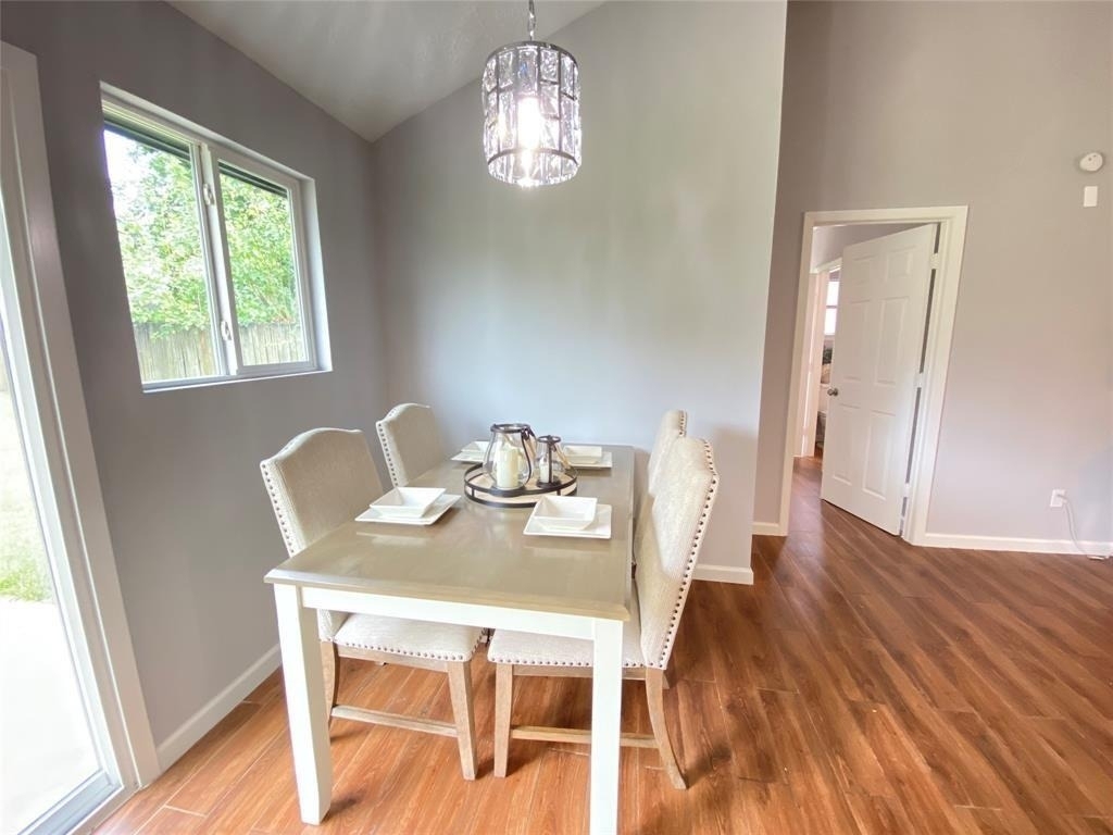 1011 Melford Avenue - Photo 6