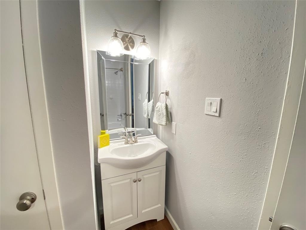 1011 Melford Avenue - Photo 12